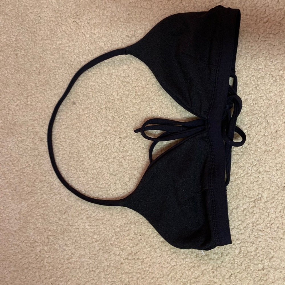 Triangle shaped bikini top